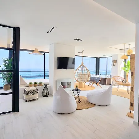 Apartment Savanna Beach. Amazing With Jacuzzi