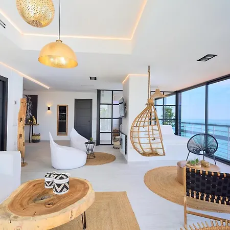 Apartment Savanna Beach. Amazing With Jacuzzi Torremolinos
